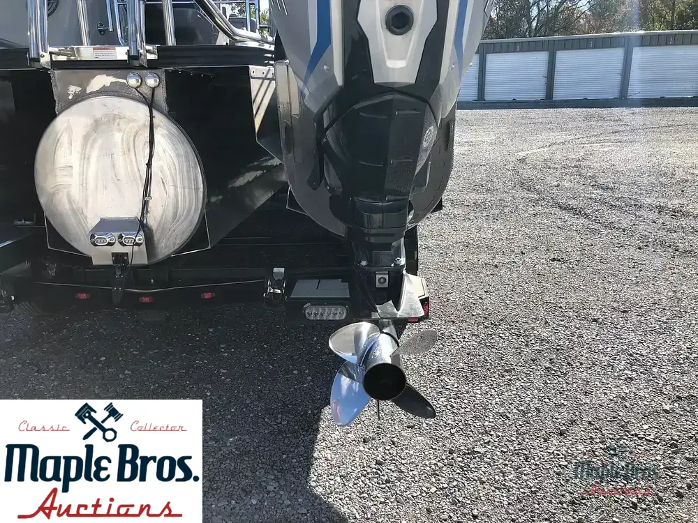 2021 Manitou Xplode 250