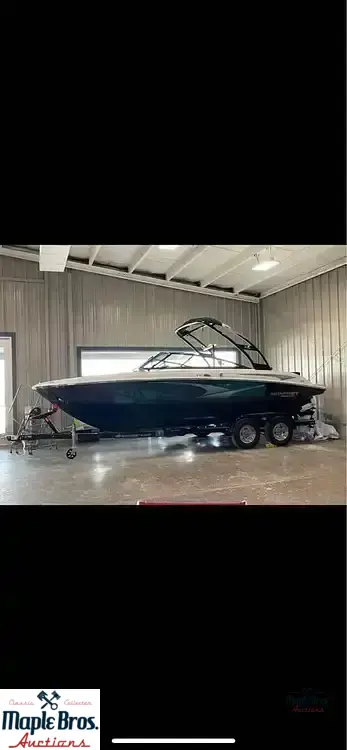 2021 Monterey M22