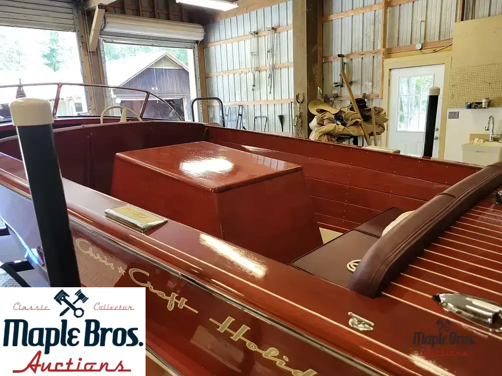 1955 Chris-Craft Holiday 18