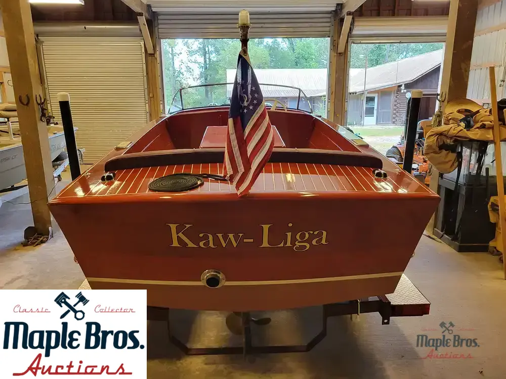 1955 Chris-Craft Holiday 18