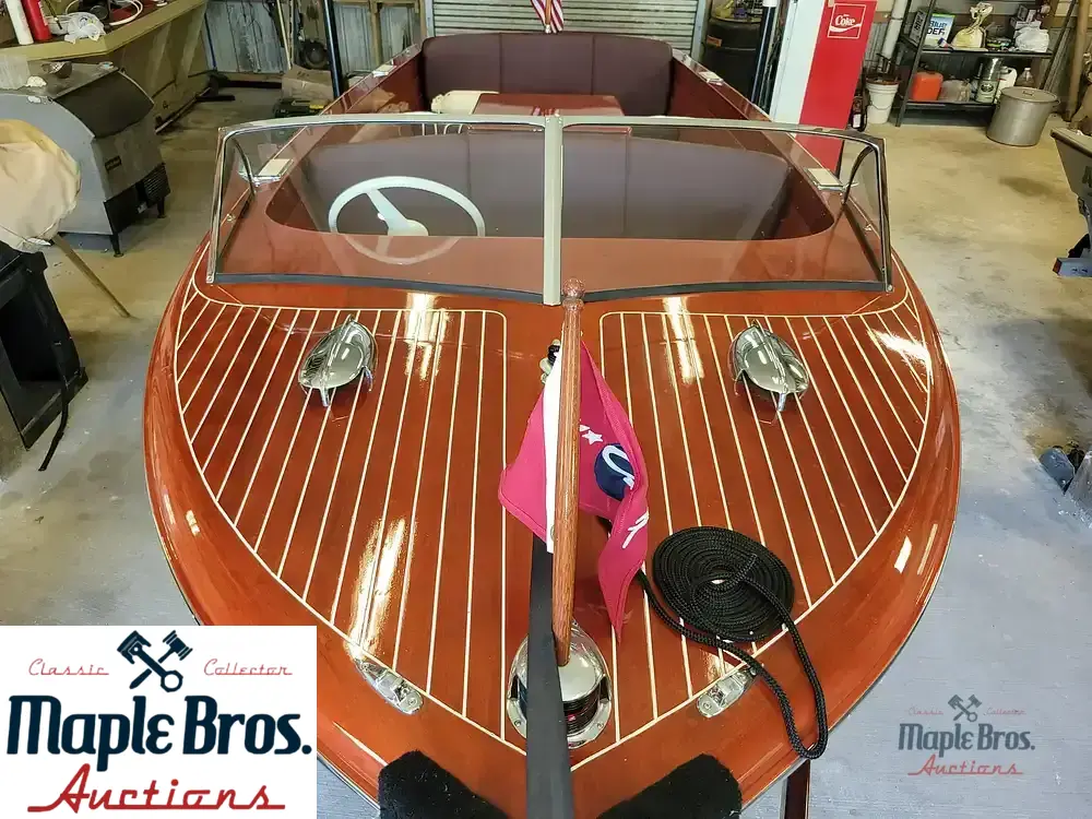 1955 Chris-Craft Holiday 18