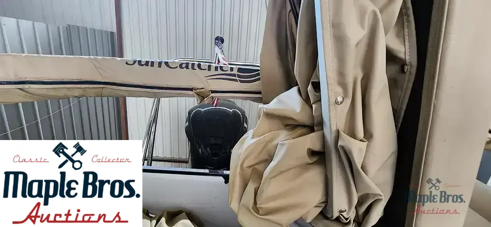 2021 SunCatcher Elite 322C Saltwater Series