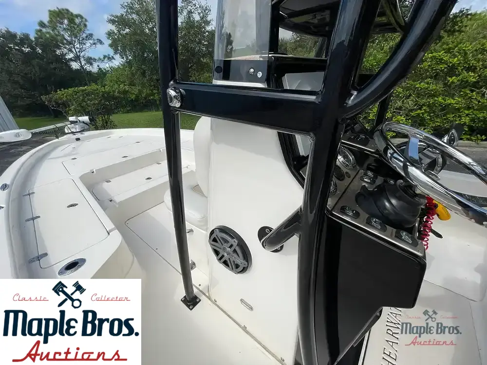 2018 Shearwater 25 LTZ Limited Edition