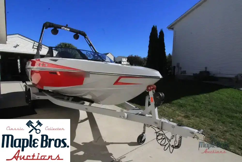 2021 Axis T22