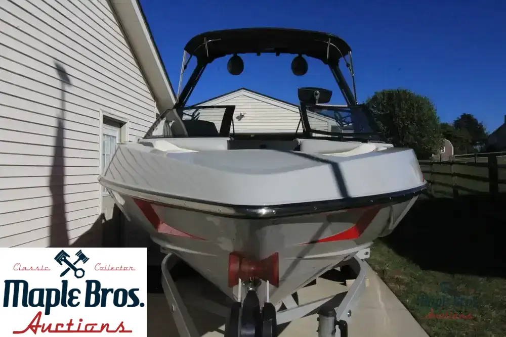 2021 Axis T22