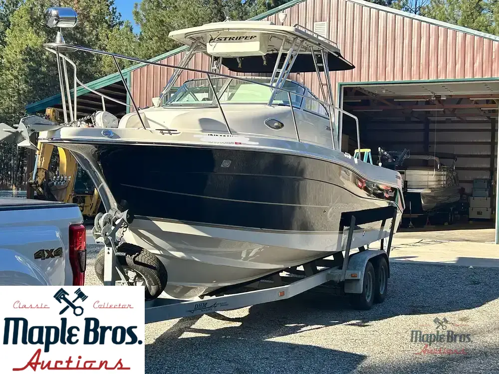 2005 Seaswirl Striper 2601 WA