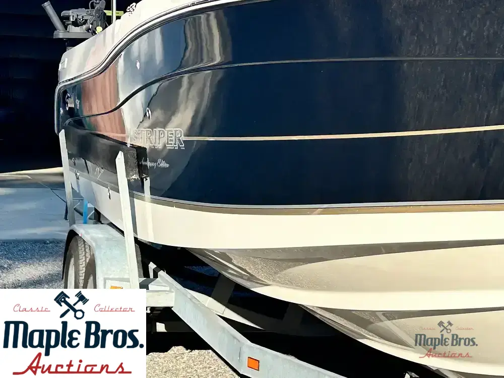 2005 Seaswirl Striper 2601 WA