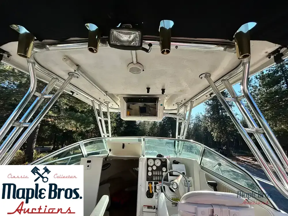2005 Seaswirl Striper 2601 WA