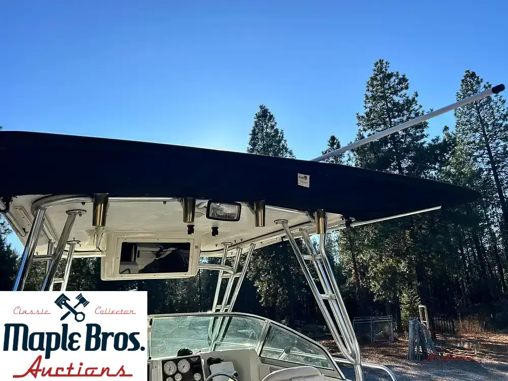 2005 Seaswirl Striper 2601 WA