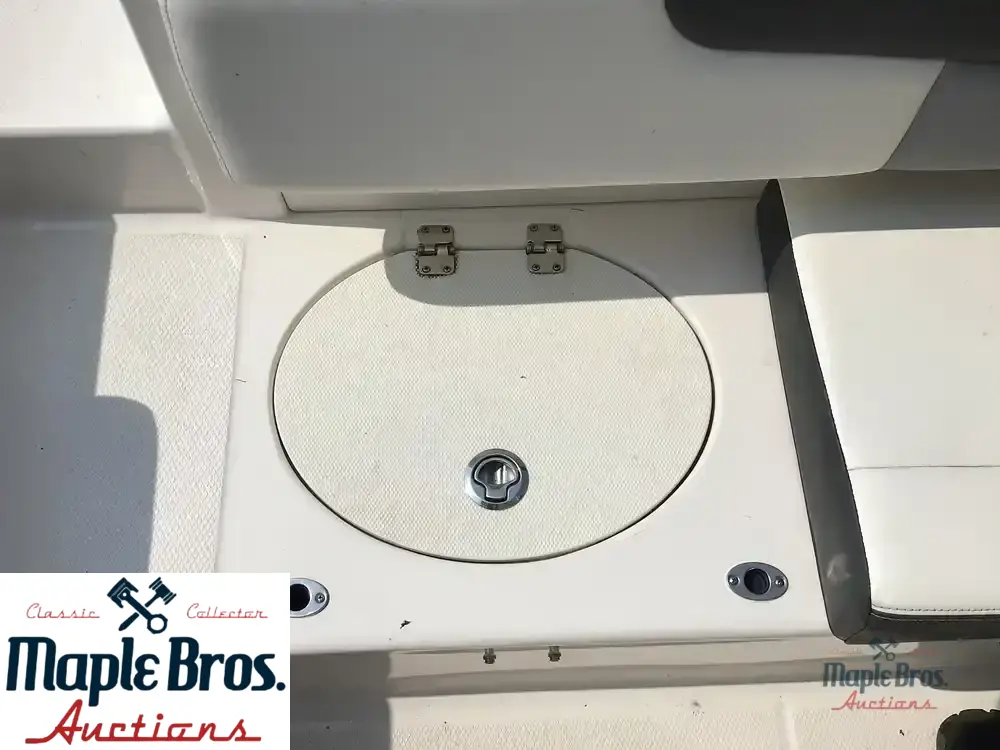 2024 Robalo 202ex