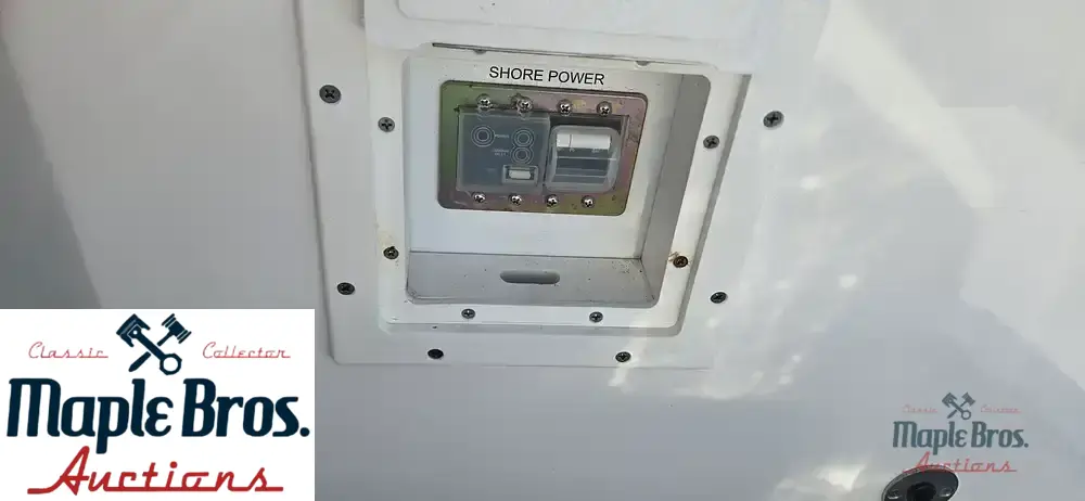 2018 Rinker 290 EX