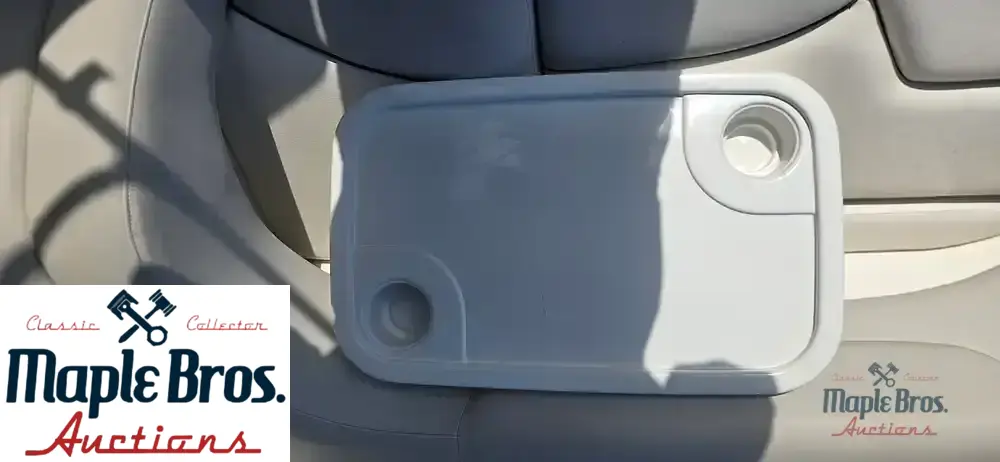 2018 Rinker 290 EX