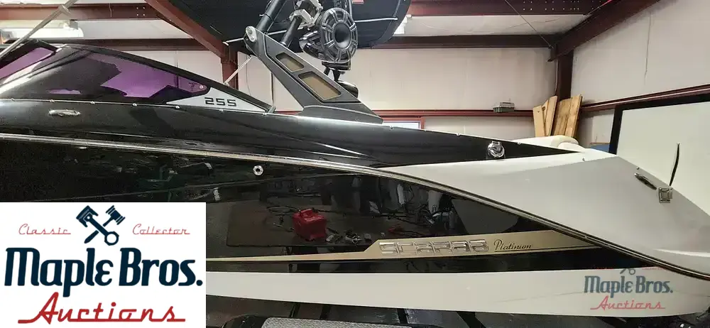 2018 Scarab 255 Platinum SE Jet Boat