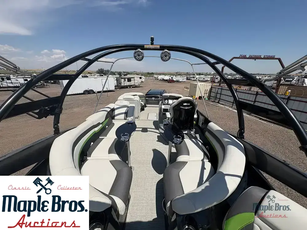 2020 Godfrey Pontoon 250 XP