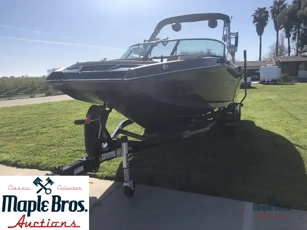 2021 Mastercraft XT22