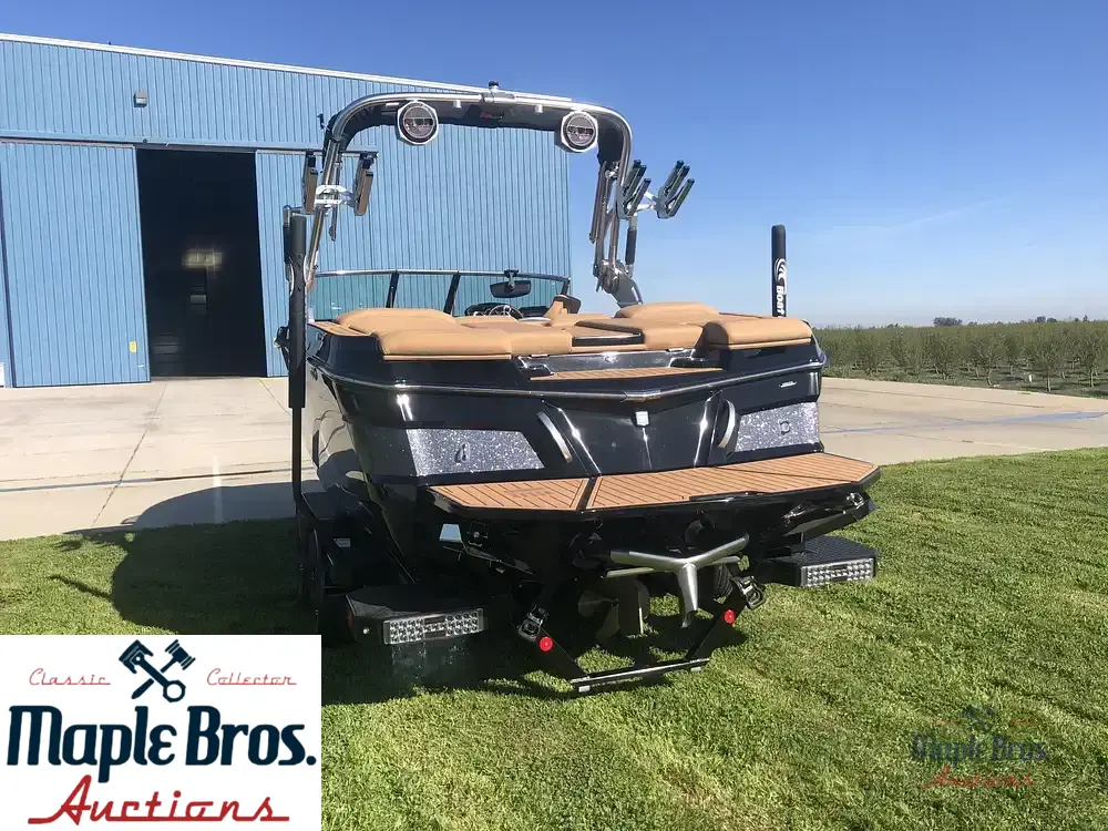 2021 Mastercraft XT22