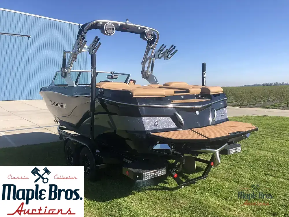 2021 Mastercraft XT22