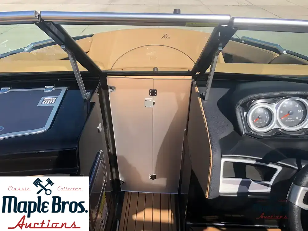 2021 Mastercraft XT22