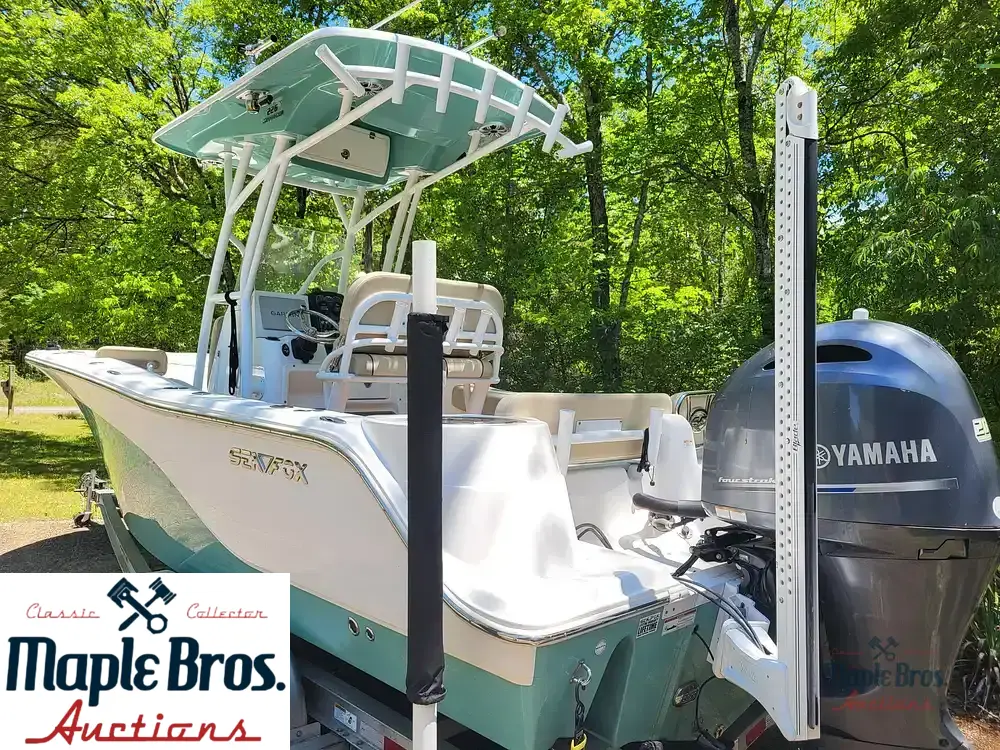 2018 Sea Fox 226 Commander