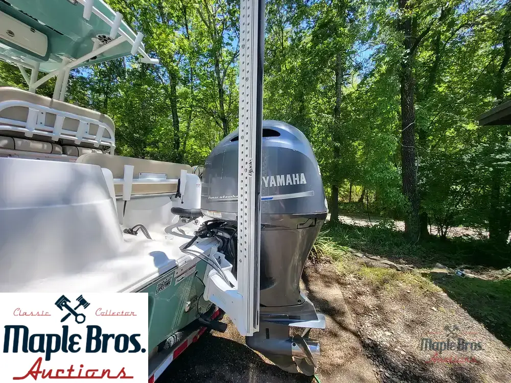 2018 Sea Fox 226 Commander