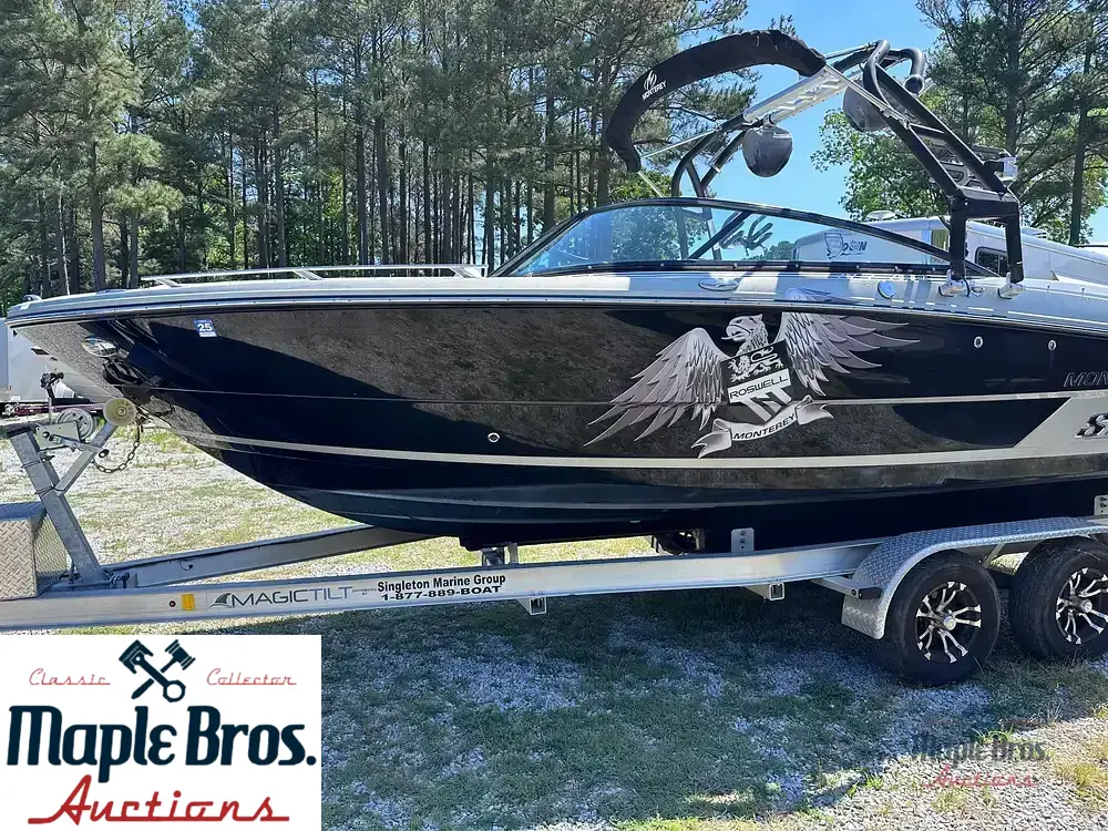 2017 Monterey 238 SS Surf