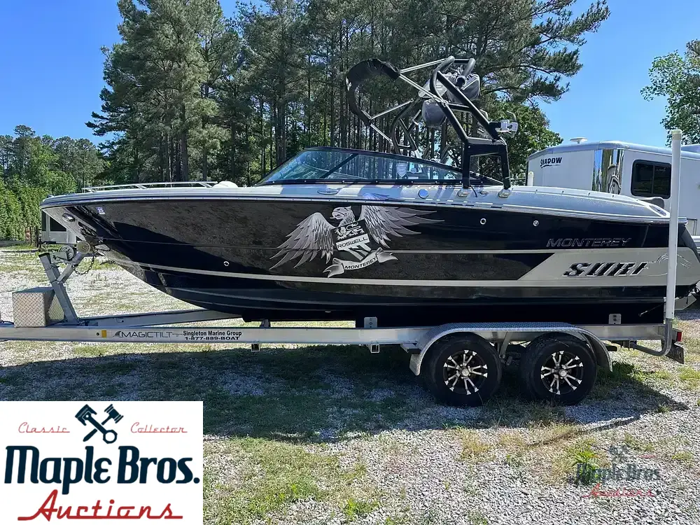 2017 Monterey 238 SS Surf