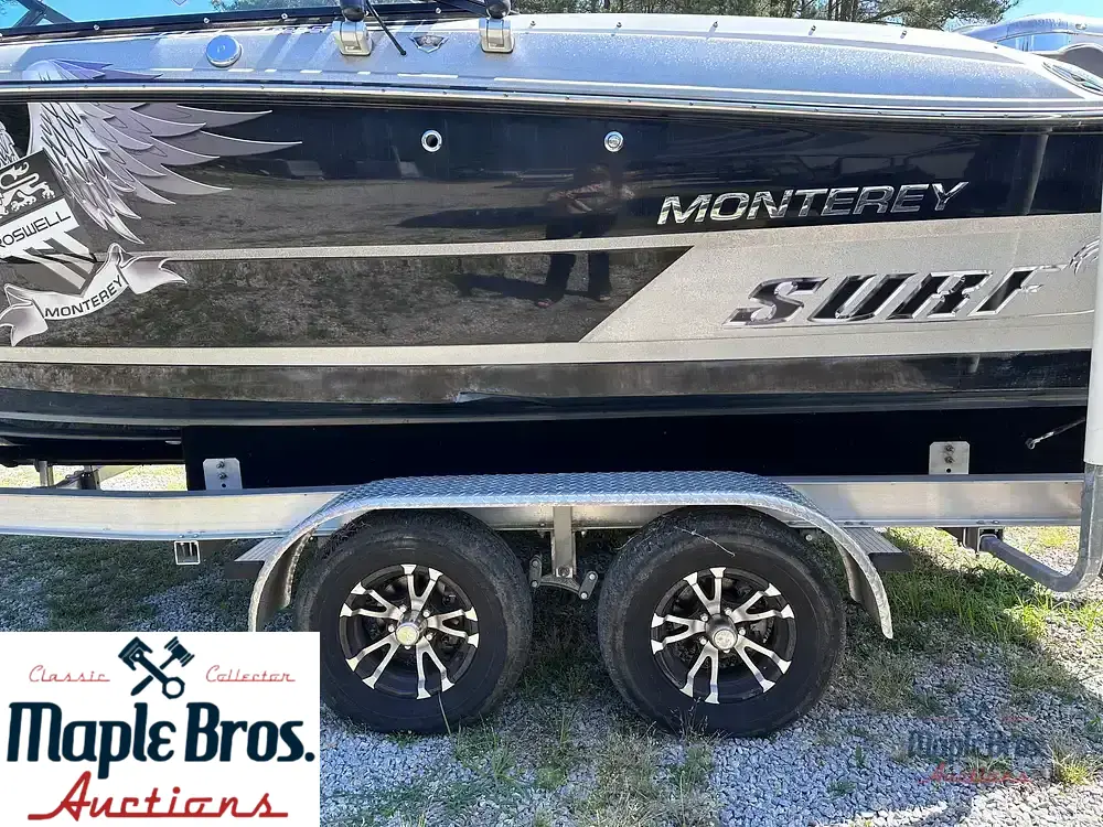 2017 Monterey 238 SS Surf