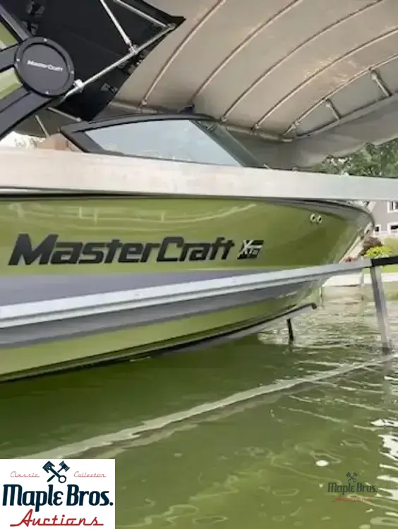 2022 Mastercraft XT21