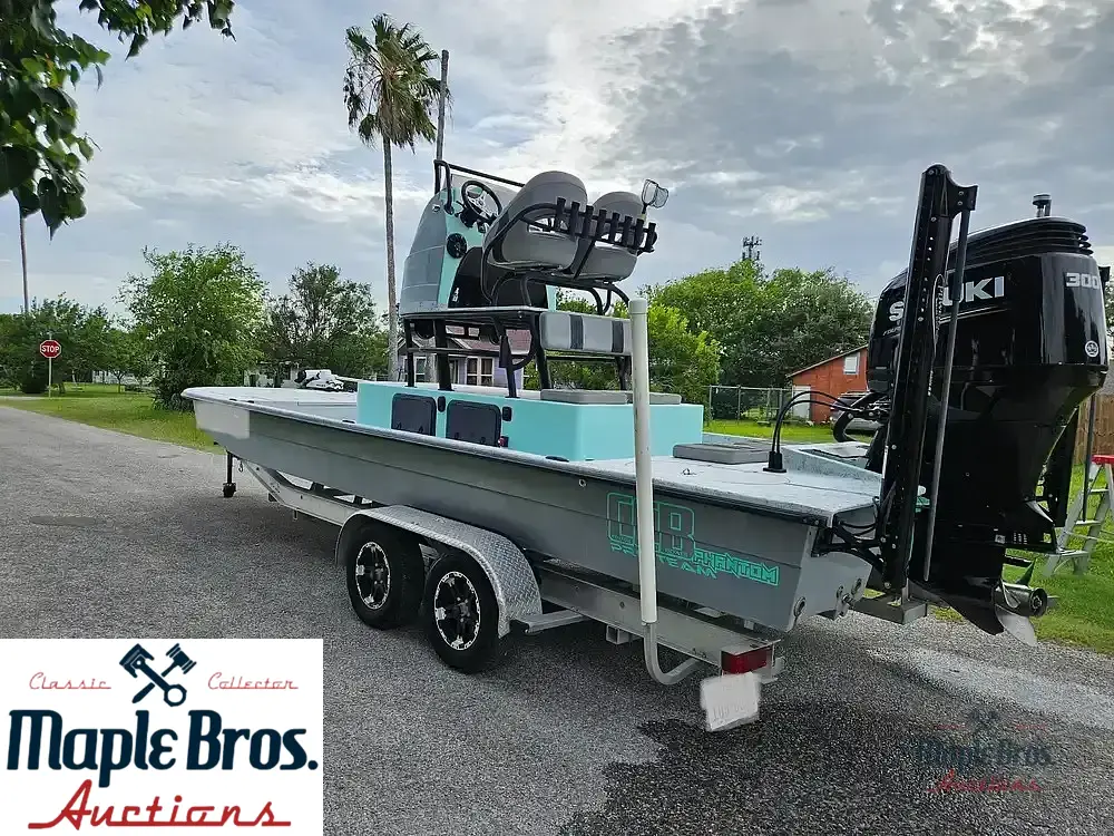 2020 Coastal Custom Boats Phantom