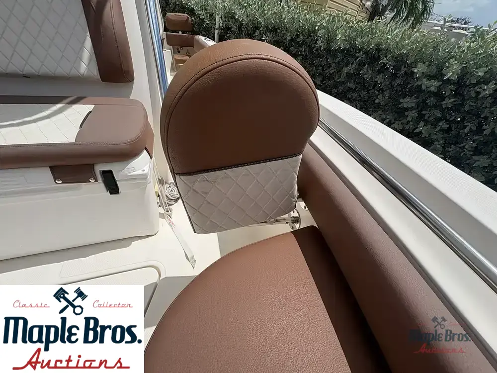 2022 Pioneer 222 Sportfish