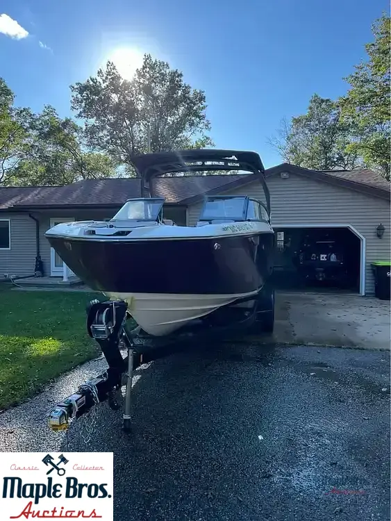 2022 Yamaha 252SE