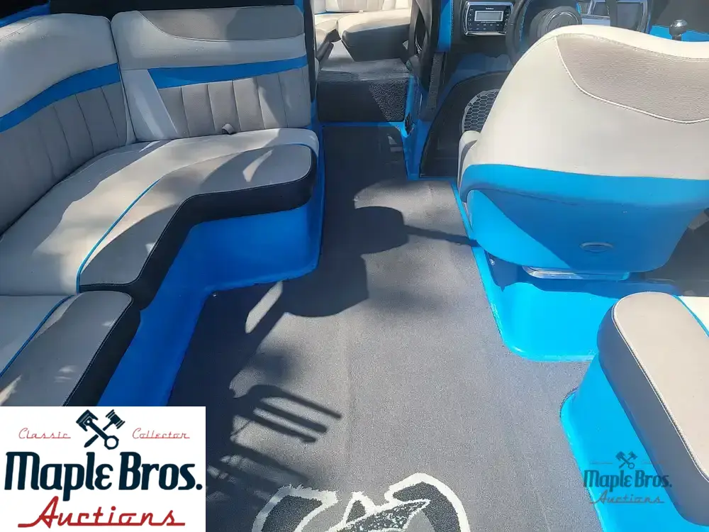 2013 Malibu 24mxz Wakesetter