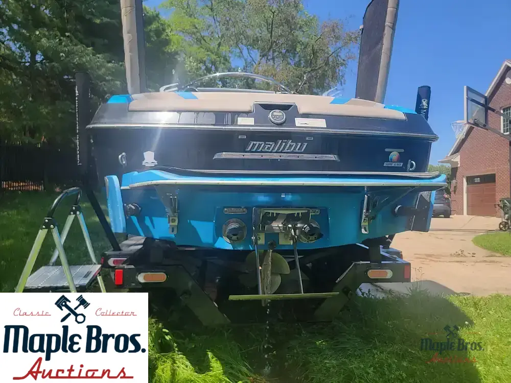 2013 Malibu 24mxz Wakesetter
