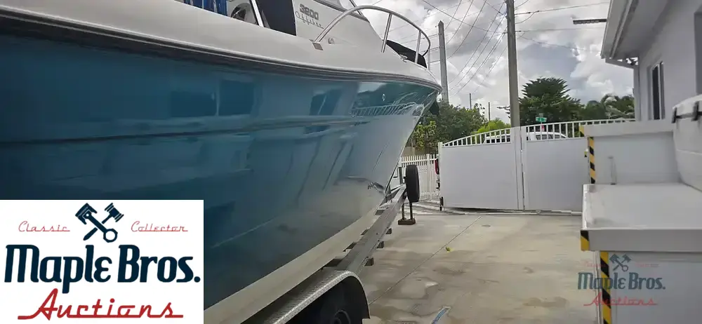 2009 Century Offshore 3200
