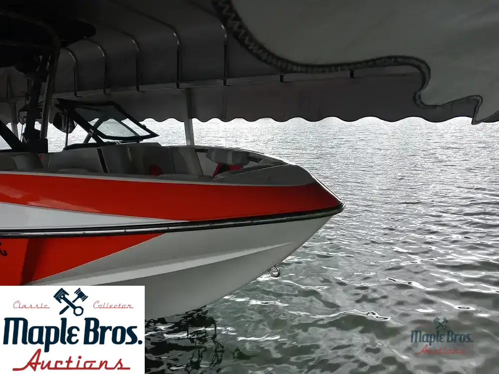 2017 Malibu Wakesetter 21 VLX