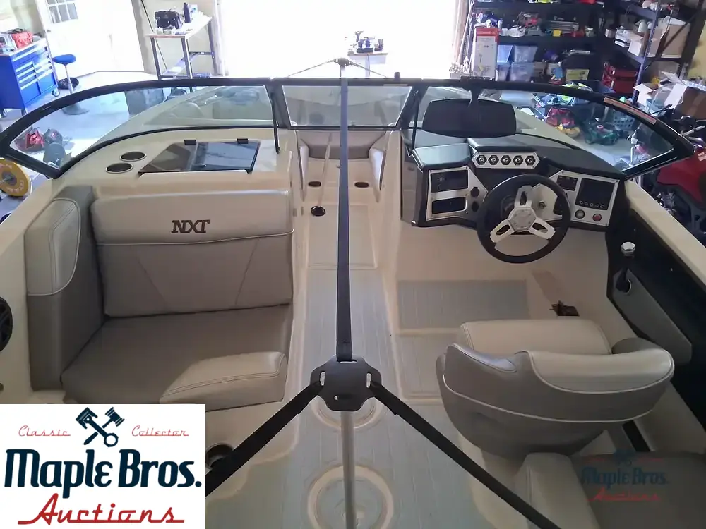 2016 Mastercraft NXT22