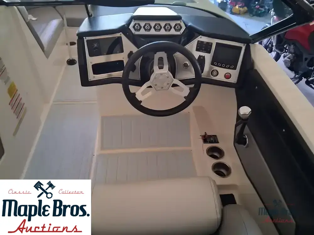 2016 Mastercraft NXT22