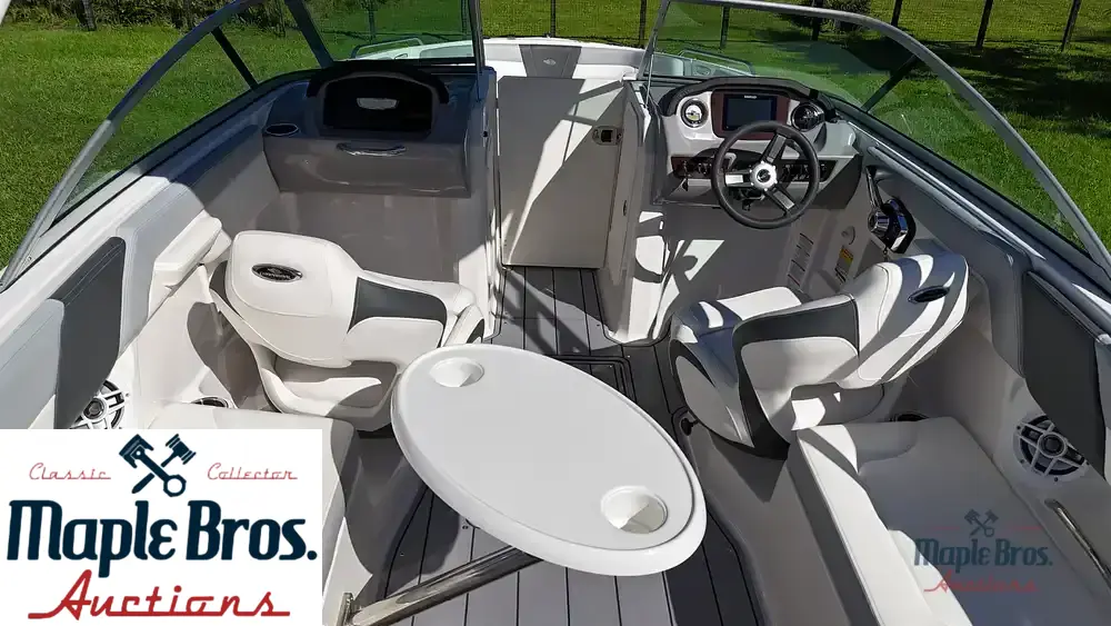 2023 Chaparral 23SSI