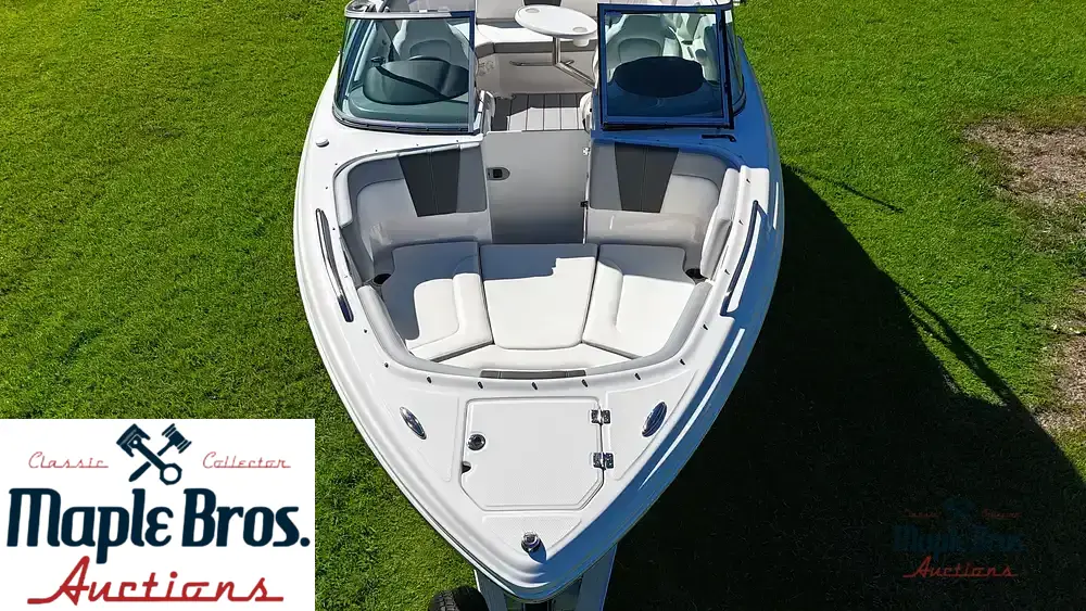 2023 Chaparral 23SSI