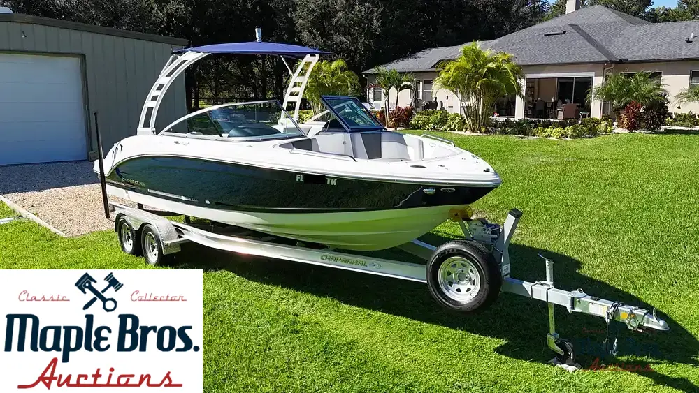 2023 Chaparral 23SSI