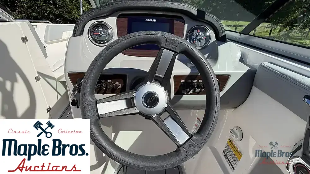 2023 Chaparral 23SSI