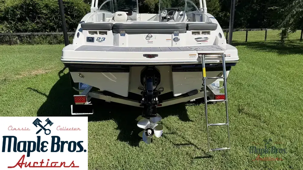 2023 Chaparral 23SSI