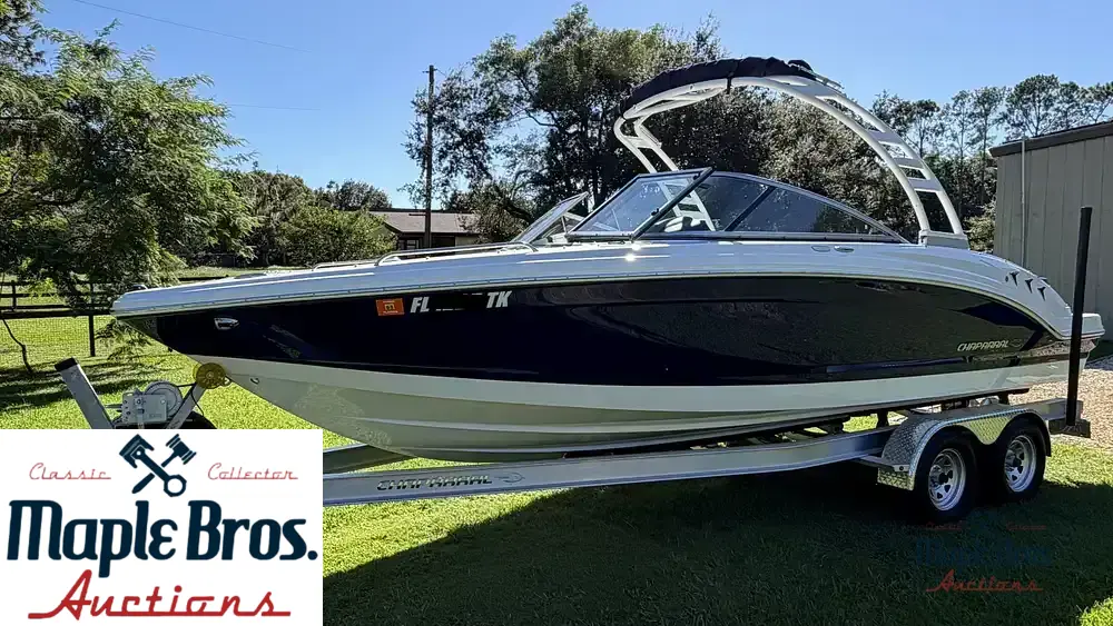 2023 Chaparral 23SSI