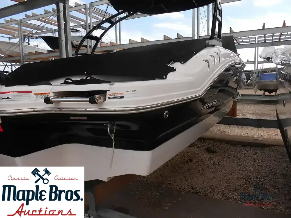 2022 Chaparral 21 SSi OB