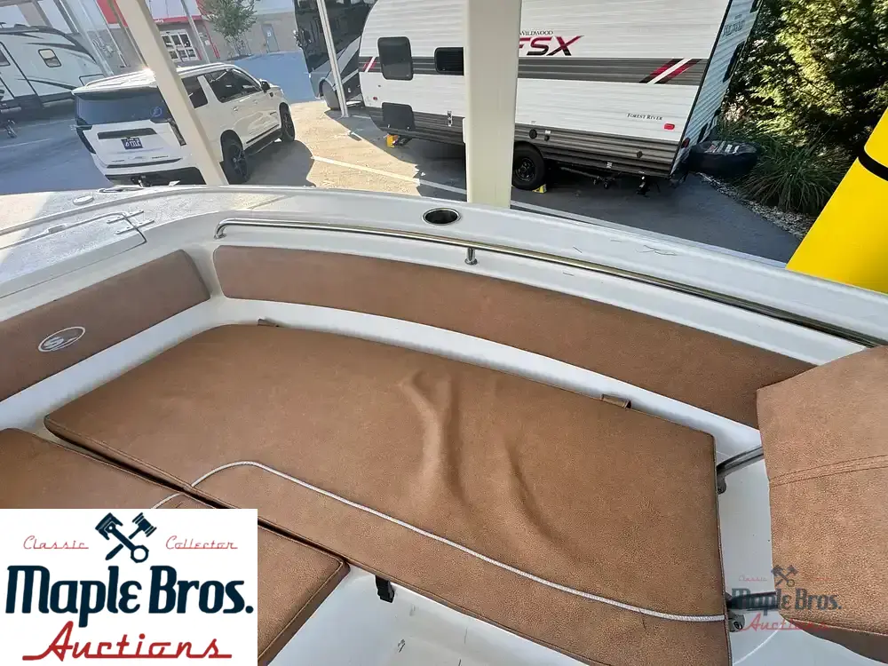 2023 Sea Hunt Ultra 239 SE
