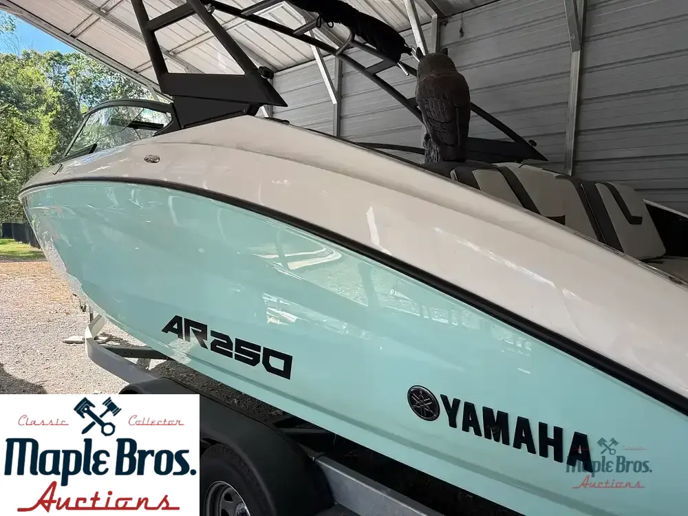 2024 Yamaha AR250