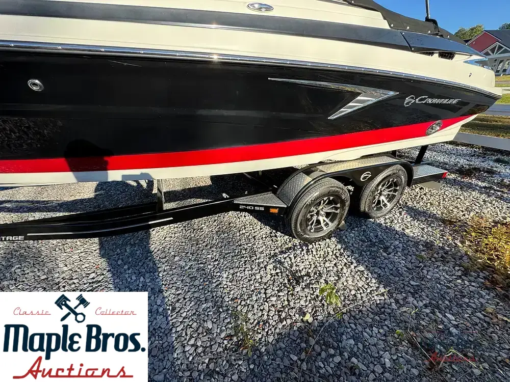 2023 Crownline 240 SS