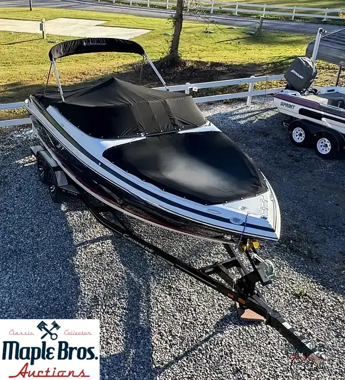 2023 Crownline 240 SS