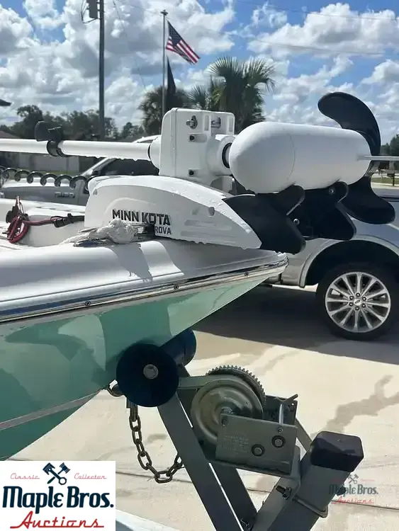 2023 Blue Wave 2200 Pure Bay