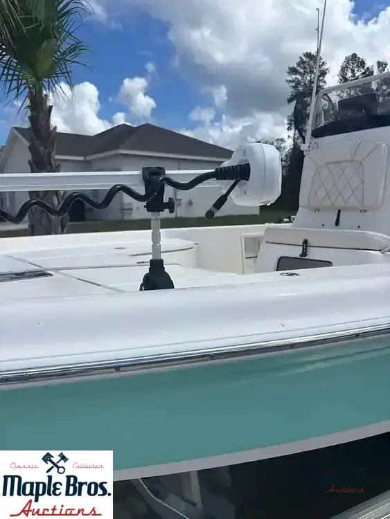 2023 Blue Wave 2200 Pure Bay